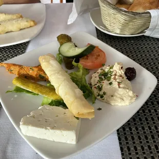 Meze plater