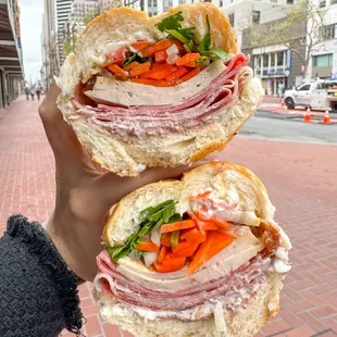 Traditional combo (@joeynht)