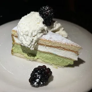 Pistachio cake