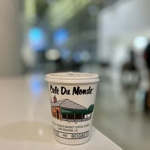 Small cafe au lait