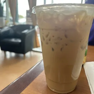 Iced vanilla latte