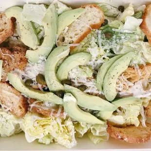 Caesar salad w/added item avocado