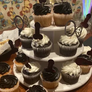 We got to byo boto cupcakes to start off the night for my co-workers bachelorette partaaay.