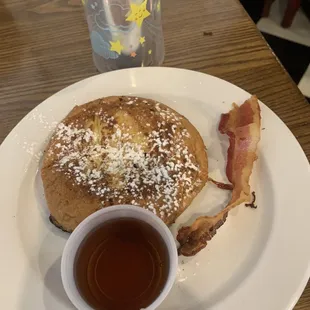 Kids French toast with bacon