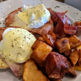 Eggs Benedict