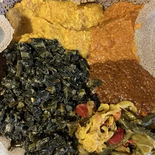 4. Vegetarian Combination extra greens instead of potatoes