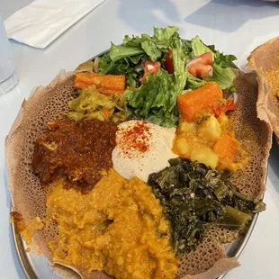 Veggie 5. House Sampler Vegetarian Combo Lunch