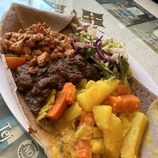 Meat &amp; Vegetarian Comb with #2, #6, and #16! All were delicious!