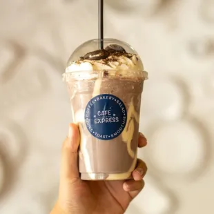 Cookies &amp; Cream milkshake