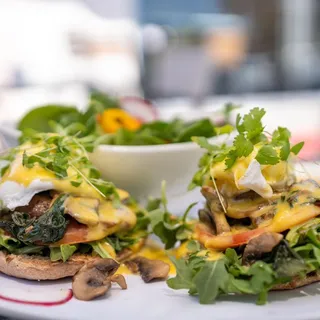 Mushroom & Spinach Benedict