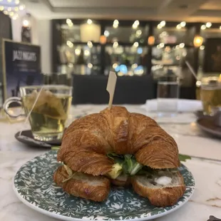 Croissant Sandwich