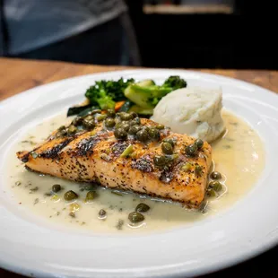 Salmon Piccatta Special