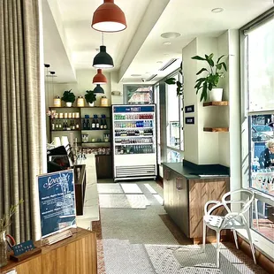 Mini market / take away area