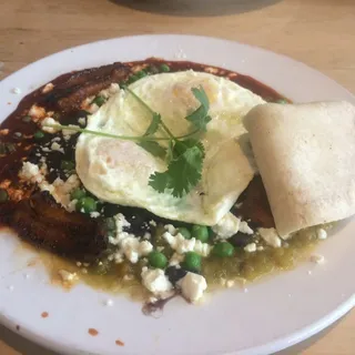 Huevos Motulenos