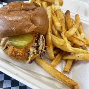 Hot Chicken Sandwich w fries