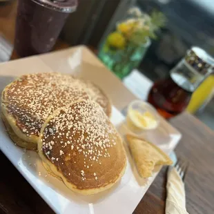 Pancakes with a berry smoothie