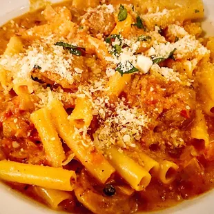 Salsicce pasta w/ russa sauce and penne pasta. My favorite.