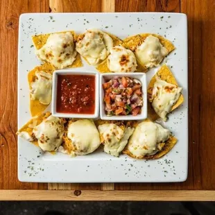 Sour Cream Chicken Nachos