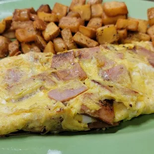 Ham &amp; Cheese Omelet with Home Fries