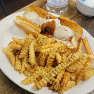 Meatball Hoagie With Fries