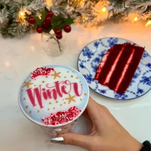 The best PEPPERMINT HOT CHOCOLATE
