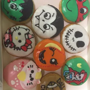 food, cupcakes, dessert