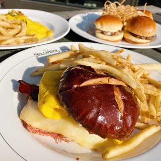 Pretzel Breakfast Sammy