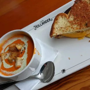 Grilled cheese and tomato bisque