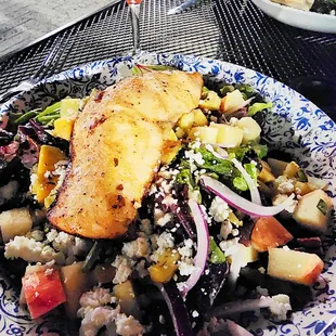 Pecan salmon salad