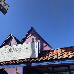 the front of a restaurant