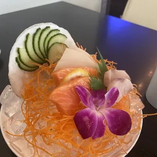 sushi and sashimi, sushi, sashimi, food