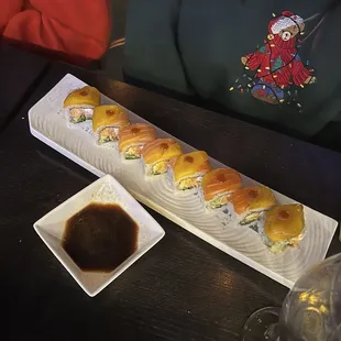 Think this was a special roll.. it had mango on it