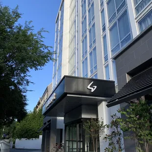 Hotel Generator entrance ramp (Cafe Integral at ground level)