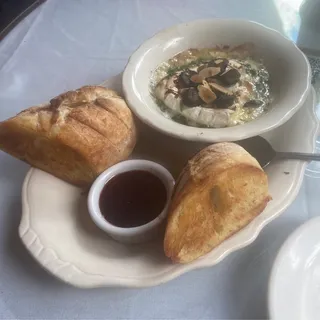 Baked Brie Plate