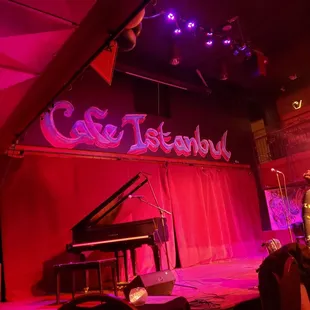 Waiting for Blair to take the stage