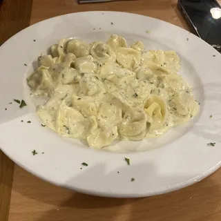 Tortellini Alfredo