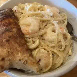 Shrimp alfredo