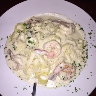 Fettuccine Alfredo
