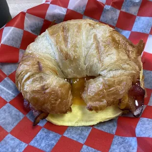 Bacon, egg, and cheese croissant
