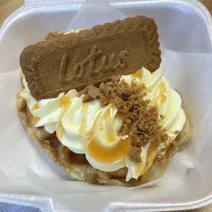 Lotus Biscoff Croffle