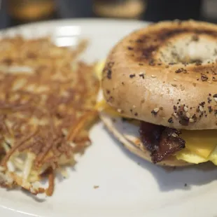 Breakfast bagel with bacon