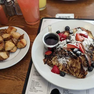 Cinnamon Challah French Toast