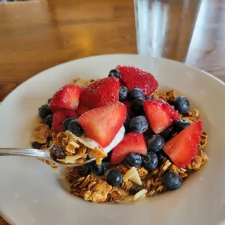 Organic Granola Bowl