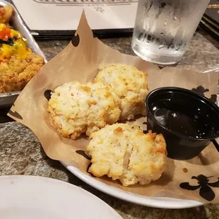 Complimentary country sweet biscuit thingies