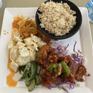 Garlic Chicken Mac Salad Sandwich