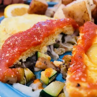 Inside of the Italian omelette