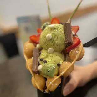 Kleo Matcha Bubble Waffle