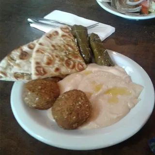 Hummus Plate