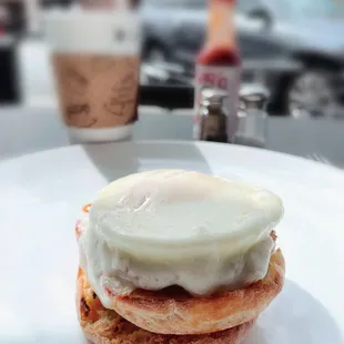EGG &amp; SAUSAGE; AMERICANO