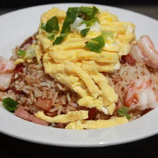 FRIED RICE (with scrambled eggs, bacon strips, diced ham, sausages, shrimp, &amp; green onion :0)